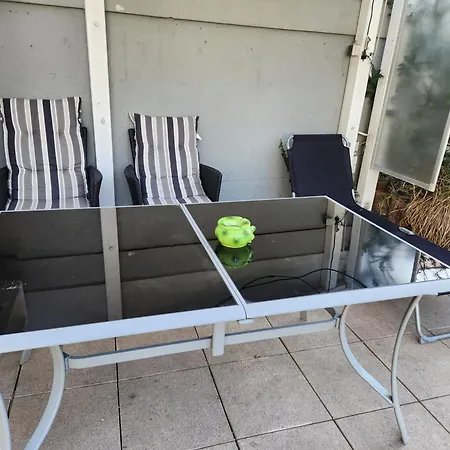 Sonnenschein2l Mit Terrasse Und Garten